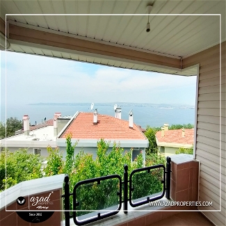 6+2  Villa with Sea View in Buyukcekmece - APV 3466